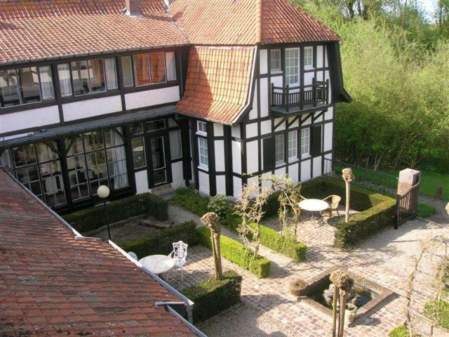 Hotel Kasteelhof 'T Hooghe Ypres Exterior photo